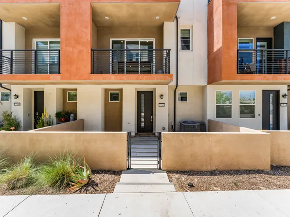 27568 Heron Pl, Valencia, CA 91381