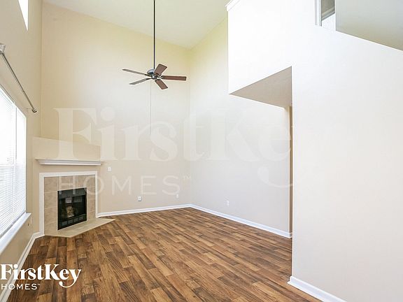 3rd image of 7031 N Laredo Dr