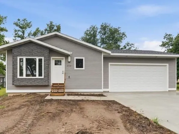 206 E Miranda St, Shell Rock, IA 50670