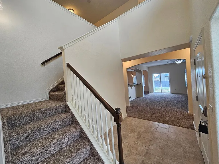 6573 Roundup Butte St — Photo 3