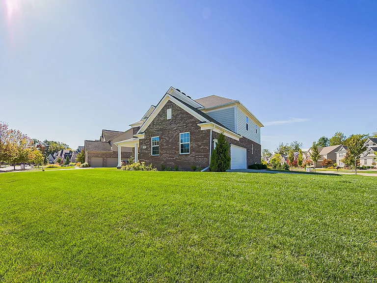 23431 Crooked Tree Ct S — Photo 56