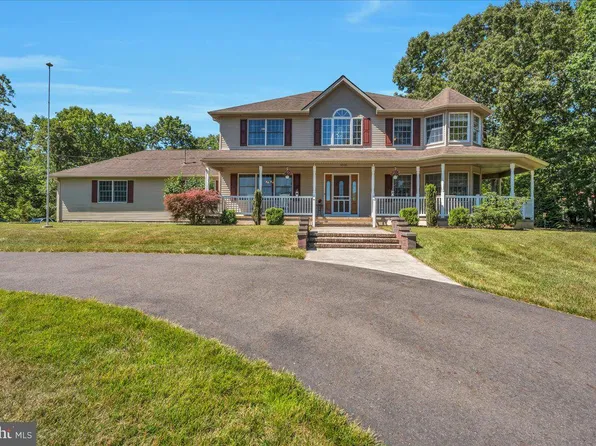 1001 Carmel Rd, Millville, NJ 08332