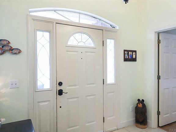 2nd image of 3866 Mariners Dr