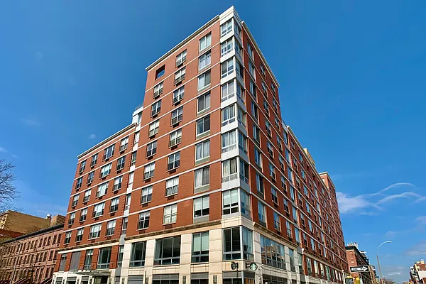 Sold by Compass | media 32