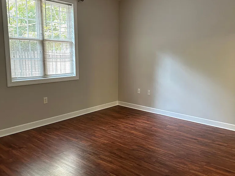 5114 Christian Dr — Photo 7
