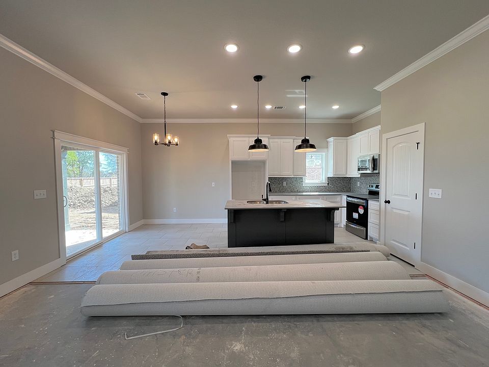 930 Silver Birch St, Tontitown, AR 72762 Zillow