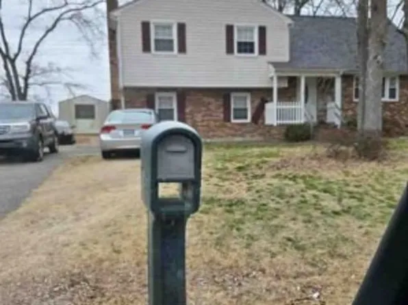 10901 Surry Rd, Chester, VA 23831