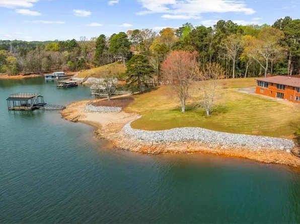 2237 Lake Ranch Ct, Gainesville, GA 30506