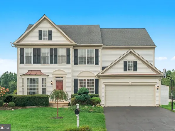 6 Eleanor Way, Newtown, PA 18940