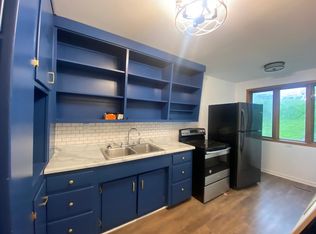 19 E 7th St #N-A, Duluth, MN 55805