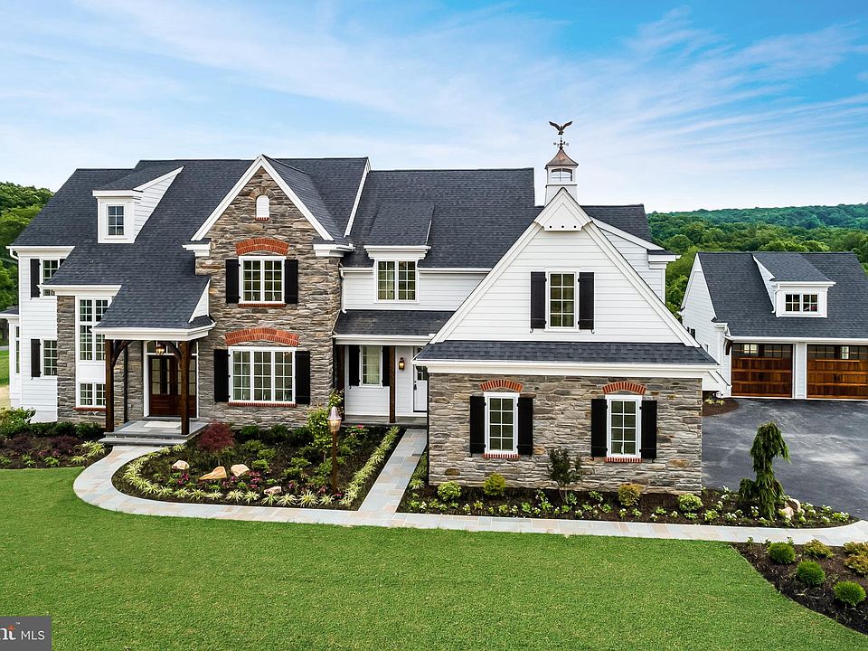 2 Oakland Rd West Chester PA Zillow