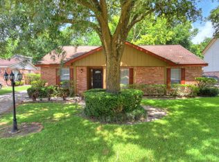 414 Enchanted Trail Dr, Spring, TX 77388