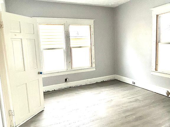 5th image of 1210 Portage Ave