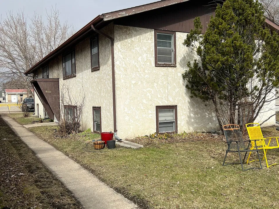 Building Photo 3