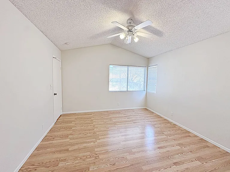3317 Surfline Dr — Photo 25