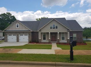 306 Turtleback Trl, Enterprise, AL 36330