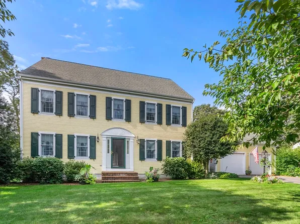 53 Noreast Dr, Bourne, MA 02532