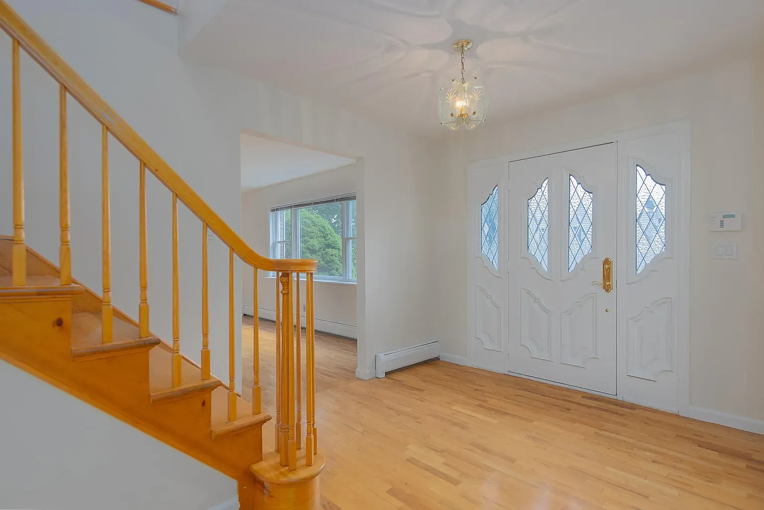 5 bed, 2762 sqft, $5,500 — Photo 1