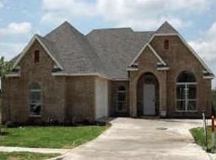 1705 Lakeway Dr, Cleburne, TX 76033