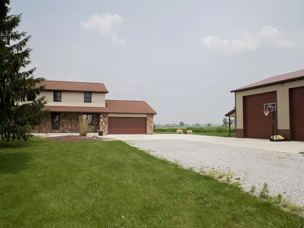 14907 Rohman Rd, New Haven, IN 46774