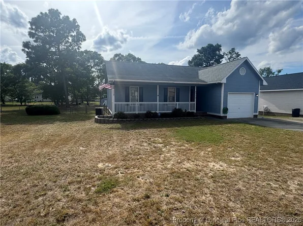 6713 Winthrop Dr, Fayetteville, NC 28311