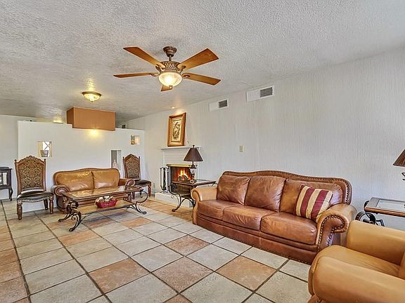 5th image of 708 Del Mar Dr