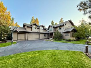 19357 Golden Lake Ct, Bend, OR 97702