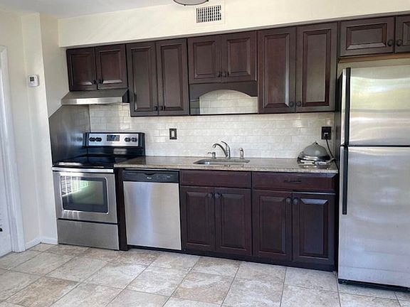4th image of 220 Inlet Way APT 3