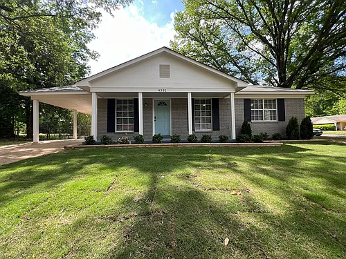 4331 Proctor Dr E Photo 1