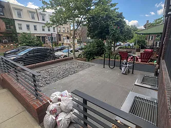 Rented by Realty 2000 Corp