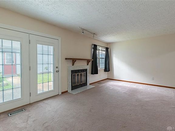 5th image of 262 Silver Bugle Ln