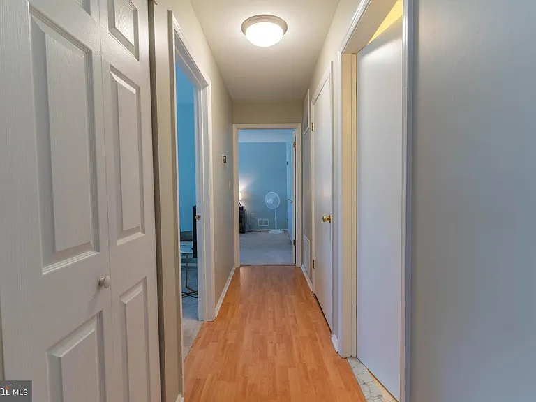 27 Chambord Ct — Photo 11