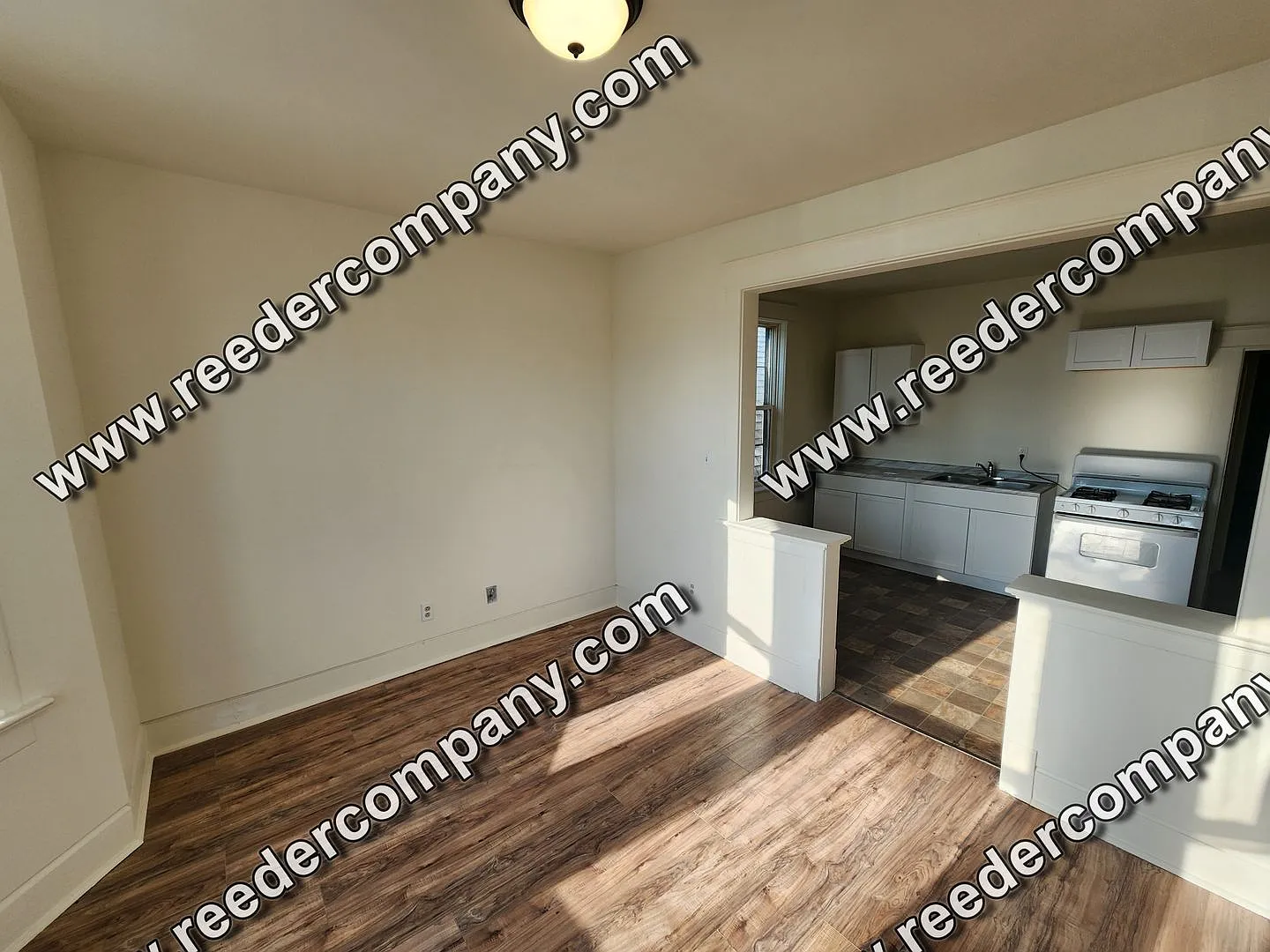 5008 Baring Avenue — Photo 3