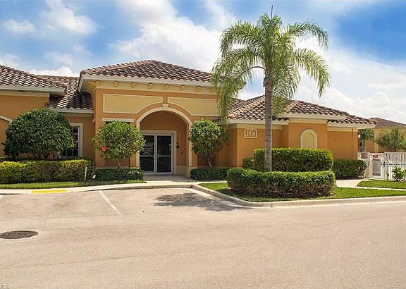 3rd image of 3956 Pomodoro Cir Unit 204
