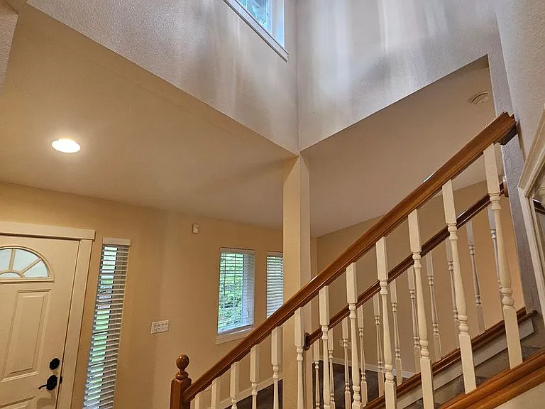 1574 SE Nylace Ln — Photo 14