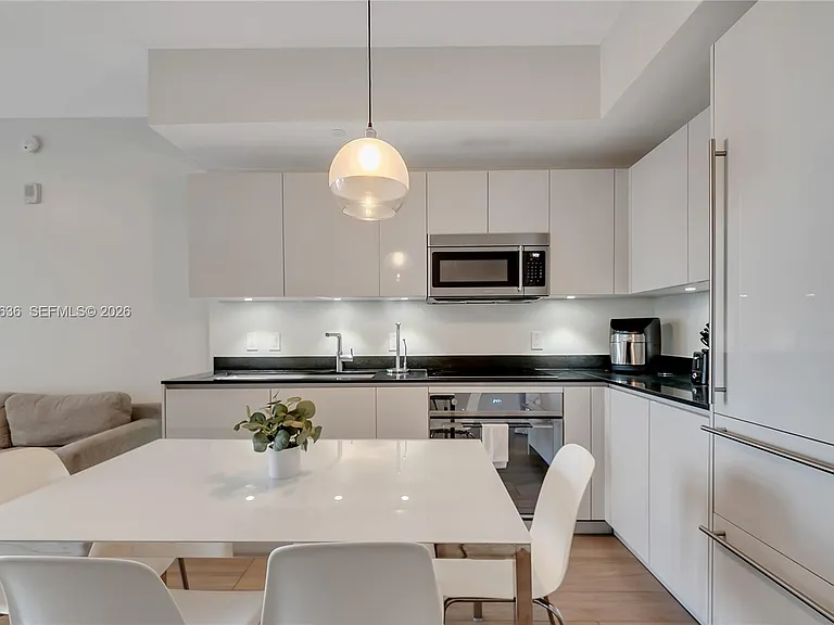 1010 Brickell Ave #3510 — Photo 4