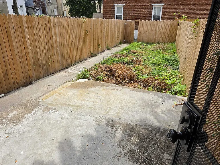 507 Bloom St — Photo 19