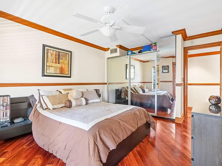 950 Ponce De Leon Rd #109 — Photo 23