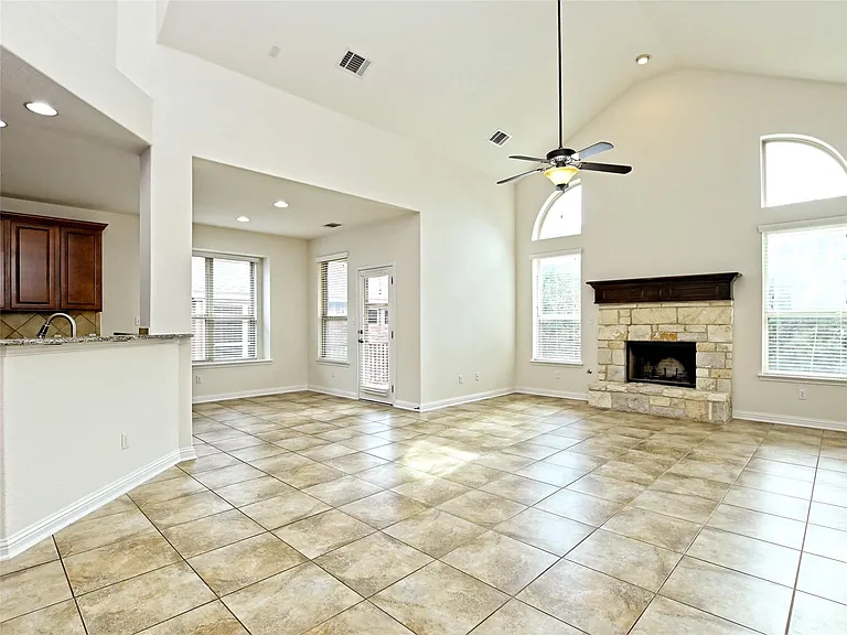 4705 Pyrenees Pass — Photo 2