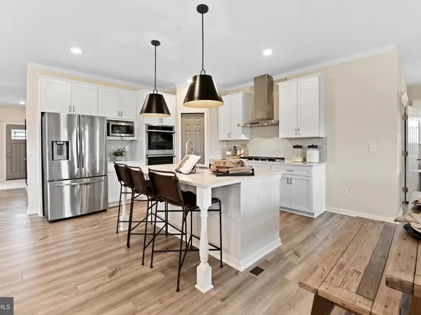 3 Bowens Run Rd, Bealeton, VA 22712