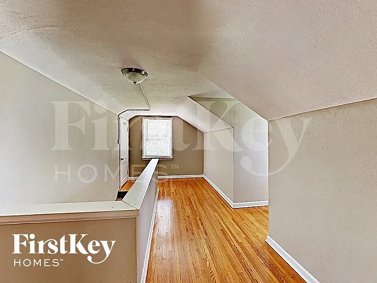 11251 Old Halls Ferry Rd — Photo 5