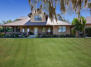 207 River Dr E, East Palatka, FL 32131