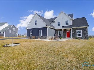 6300 Glen Gary Woods, Waterville, OH 43566