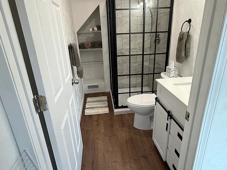 635 Roseland Ave — Photo 17