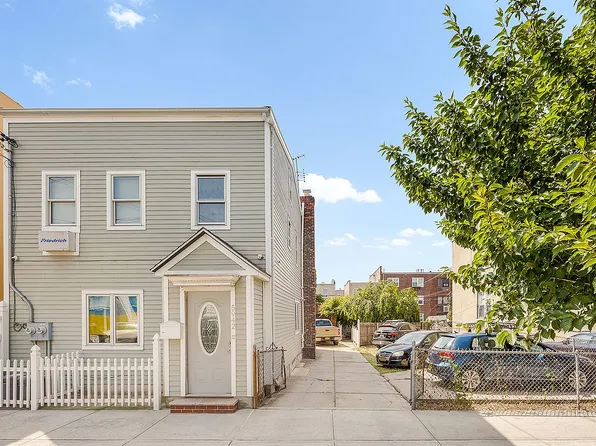59-42 Palmetto St, Ridgewood, NY 11385