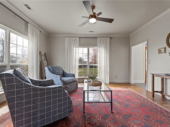 5th image of 14237 Rolling Hills Dr