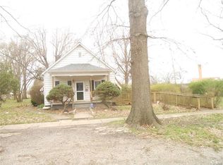 426 N Maple St, Centralia, IL 62801