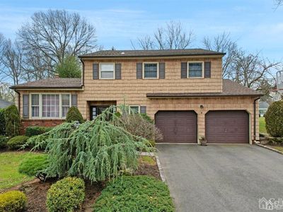3 Nightingale St, Edison, NJ, 08820