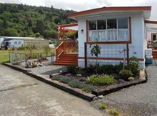 961 Royale St, Smith River, CA 95567