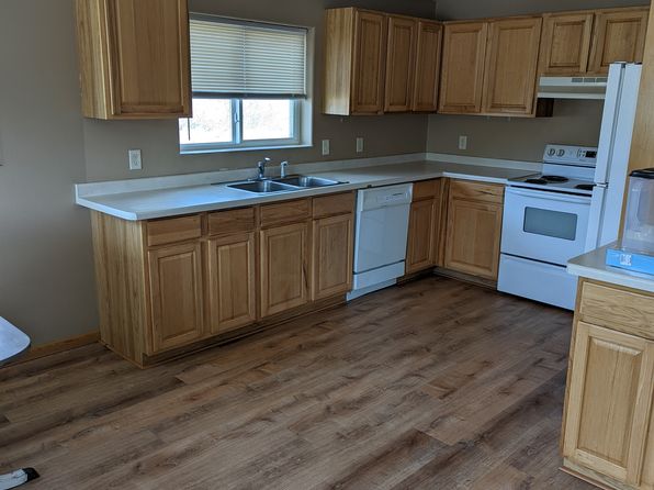 615 Center Point Ct NW APT 4